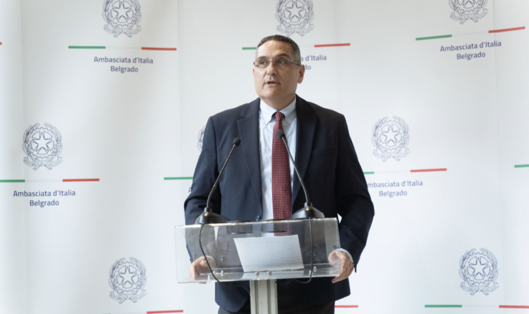 Screenshot 2025-11-17 at 23.54.39